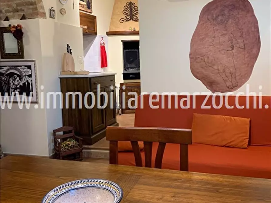 Immagine 4 di Appartamento in vendita  in Piazza Lama, 13 a Monticiano