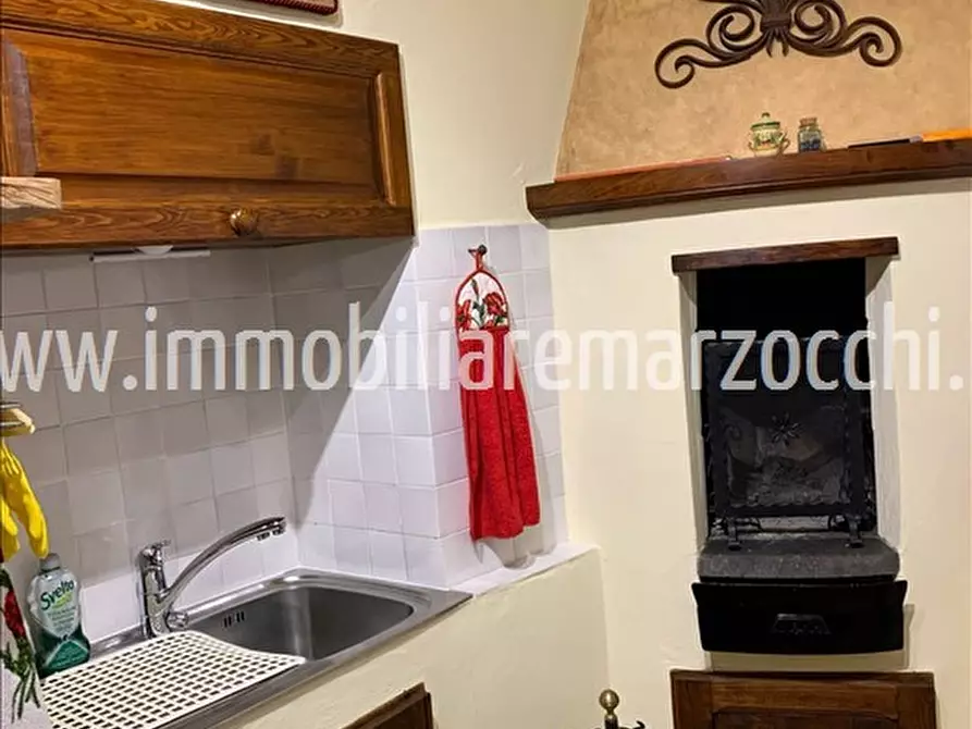 Immagine 9 di Appartamento in vendita  in Piazza Lama, 13 a Monticiano