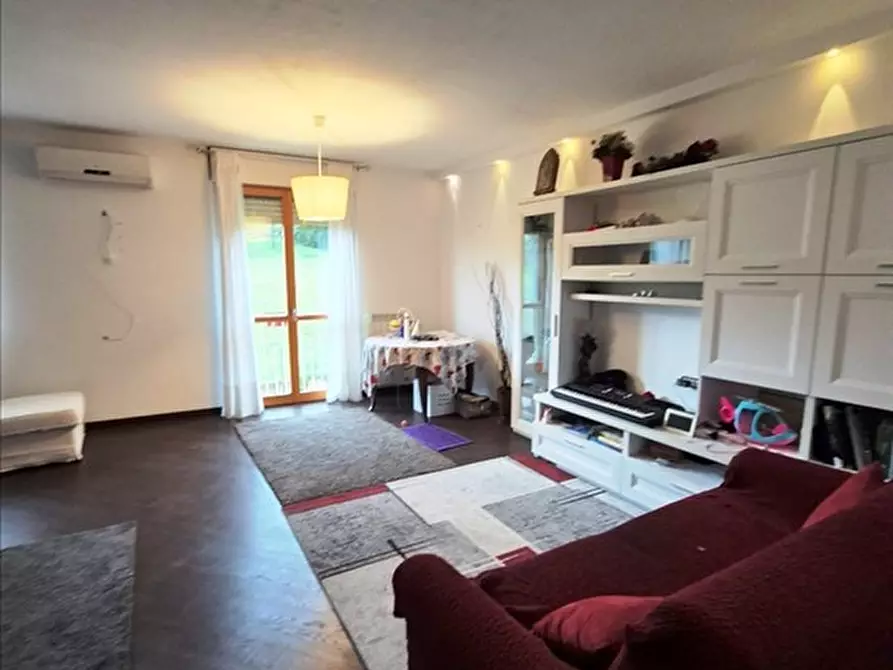 Immagine 5 di Appartamento in vendita  in Aldo Moro a Siena