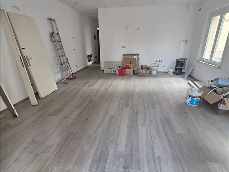 Immagine 2 di Appartamento in vendita  in Via Mencatelli, 24 a Siena