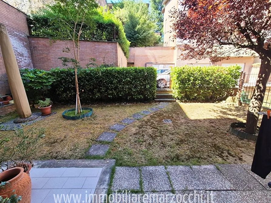 Immagine 6 di Appartamento in vendita  in Via Gaetano Donizetti, 43 a Siena