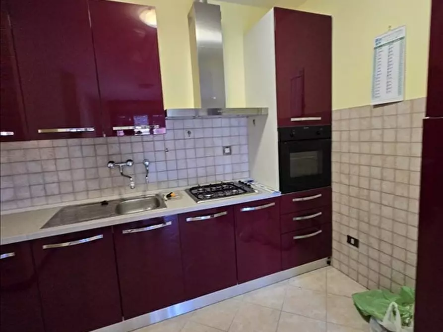 Immagine 2 di Appartamento in vendita  in Isola Arbia Scuole a Siena