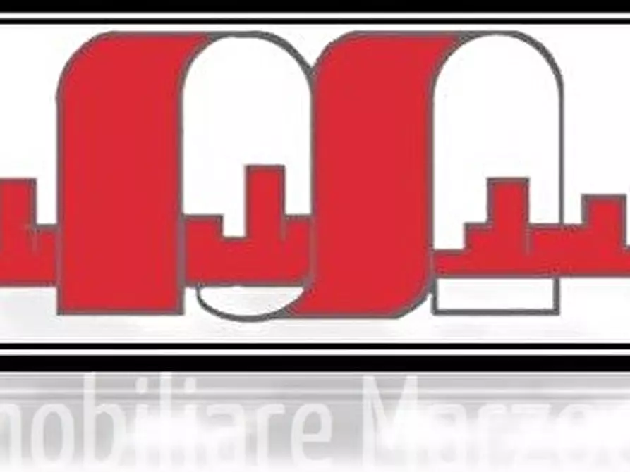 Immagine 7 di Appartamento in vendita  a Siena