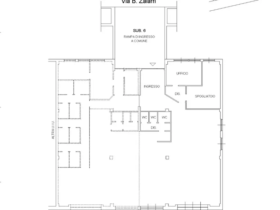 Immagine 7 di Locale commerciale in vendita  in Via Benedetto Zalaffi, 10 a Siena