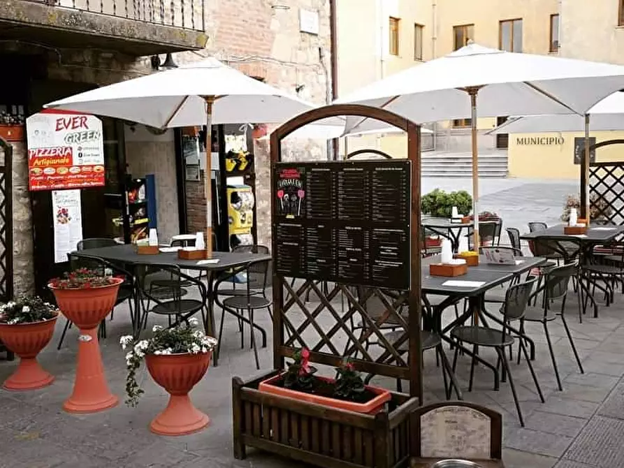 Immagine 2 di Licenza in vendita  in via del forte a Castiglione Del Lago