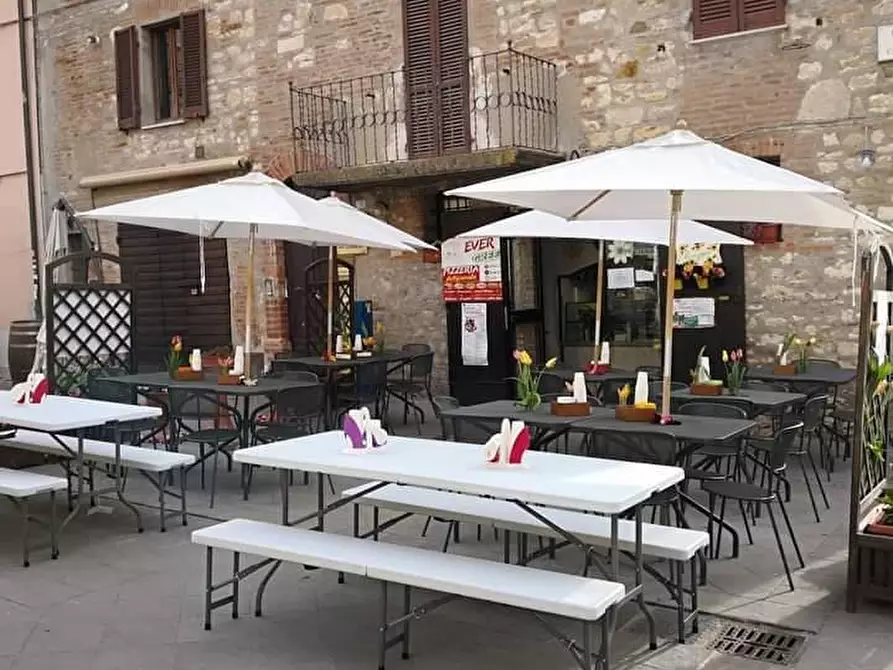 Immagine 3 di Licenza in vendita  in via del forte a Castiglione Del Lago