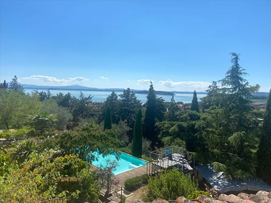 Immagine 9 di Rustico / casale in vendita  in Via Antonio Gramsci, 37 a Passignano Sul Trasimeno