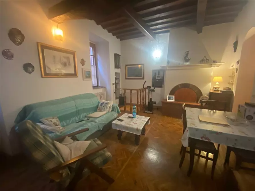 Immagine 8 di Appartamento in vendita  in Piazza Matteotti, 27 a Città Della Pieve
