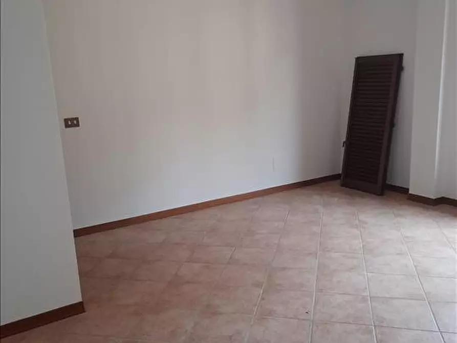 Immagine 3 di Appartamento in vendita  in Via Romagna, 25 a Castiglione Del Lago