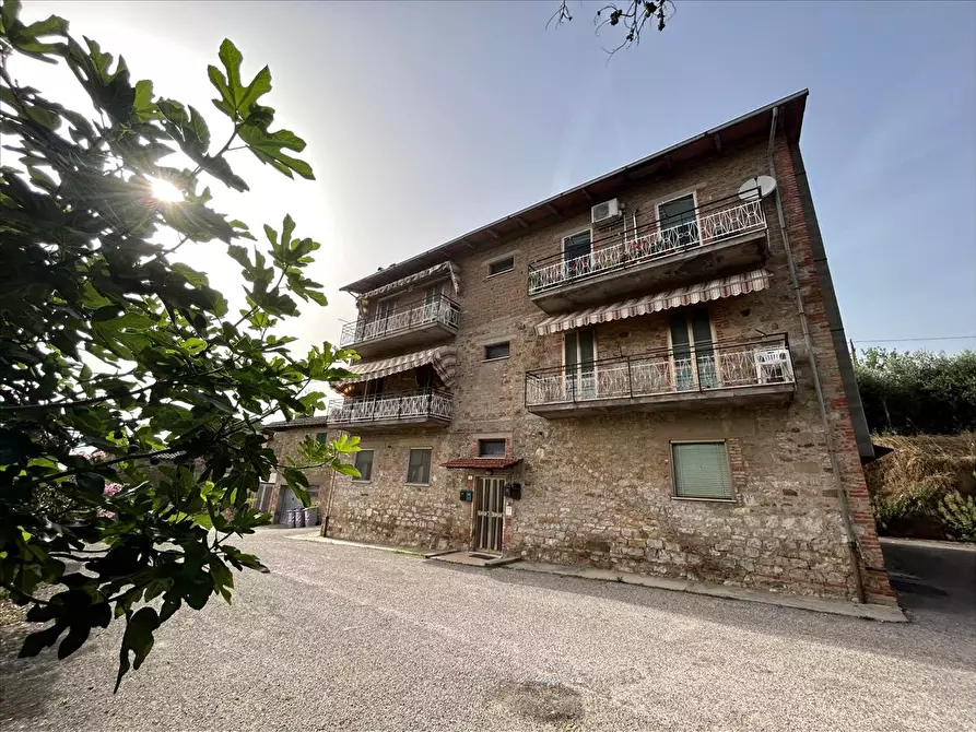 Immagine 1 di Appartamento in vendita  in Via Sacco e Vanzetti, 8A a Magione