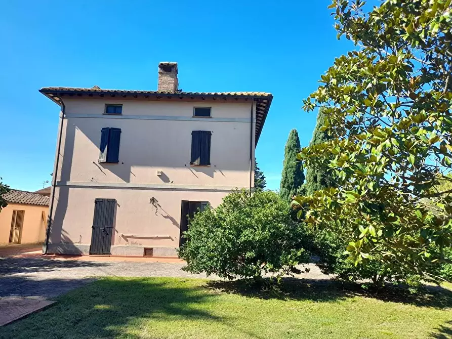 Immagine 8 di Casa indipendente in vendita  in Via XXV Aprile, 7 a Castiglione Del Lago