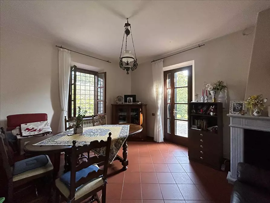 Immagine 5 di Casa indipendente in vendita  in Via XXV Aprile, 7 a Castiglione Del Lago