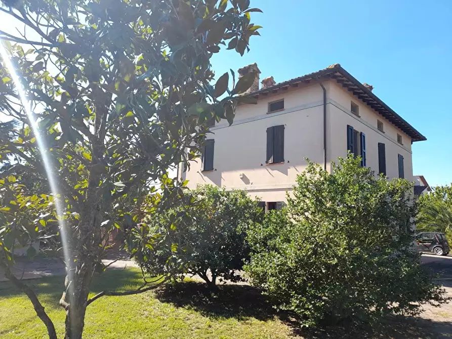 Immagine 2 di Casa indipendente in vendita  in Via XXV Aprile, 7 a Castiglione Del Lago