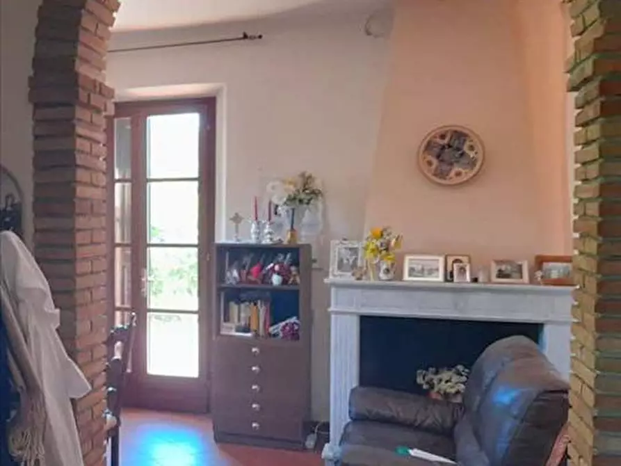 Immagine 4 di Casa indipendente in vendita  in Via XXV Aprile, 7 a Castiglione Del Lago