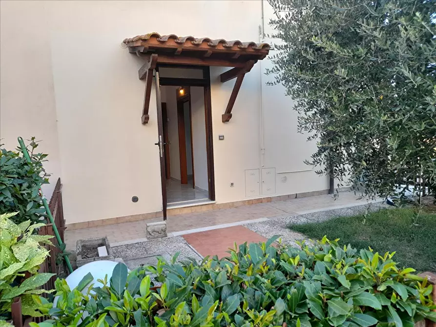 Immagine 1 di Appartamento in vendita  in Via Cortona, 2 a Castiglione Del Lago
