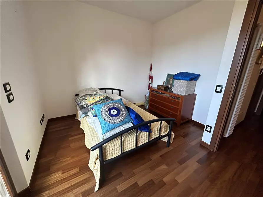 Immagine 9 di Appartamento in vendita  a Castiglione Del Lago