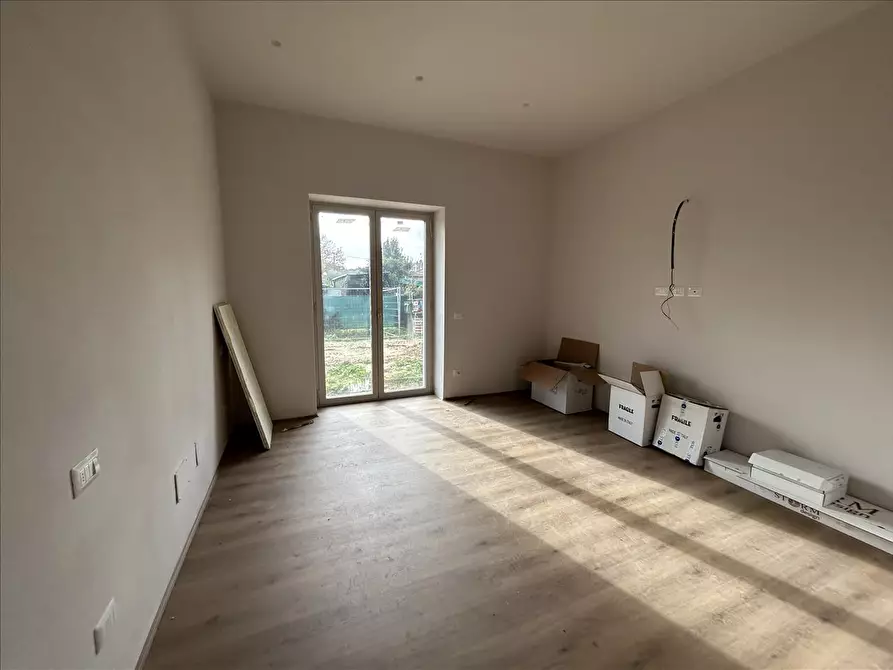 Immagine 10 di Appartamento in vendita  a Castiglione Del Lago