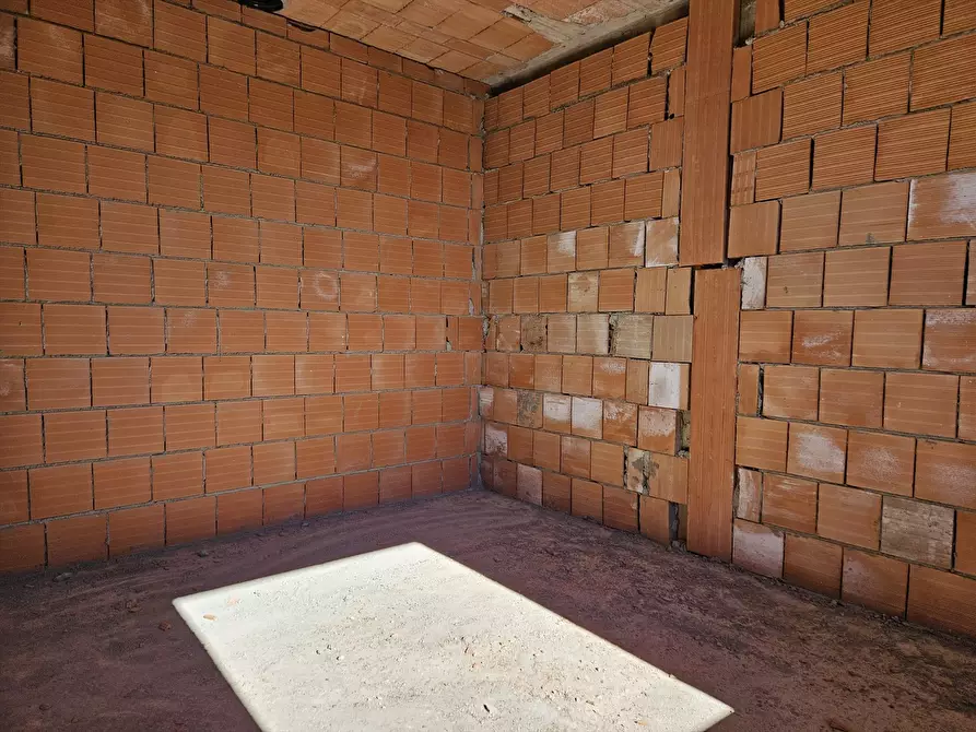 Immagine 7 di Appartamento in vendita  a Castiglione Del Lago