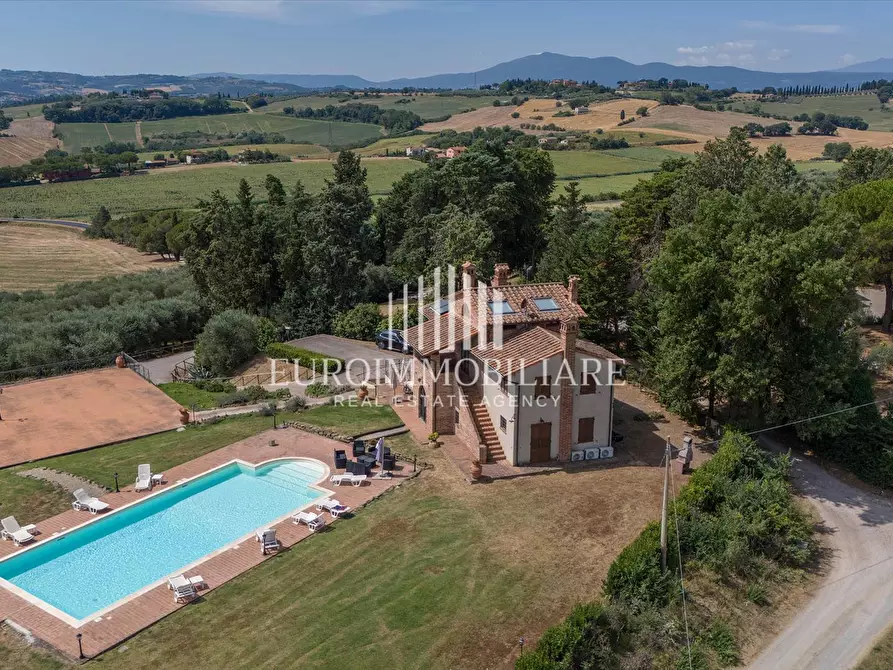 Immagine 3 di Rustico / casale in vendita  a Castiglione Del Lago