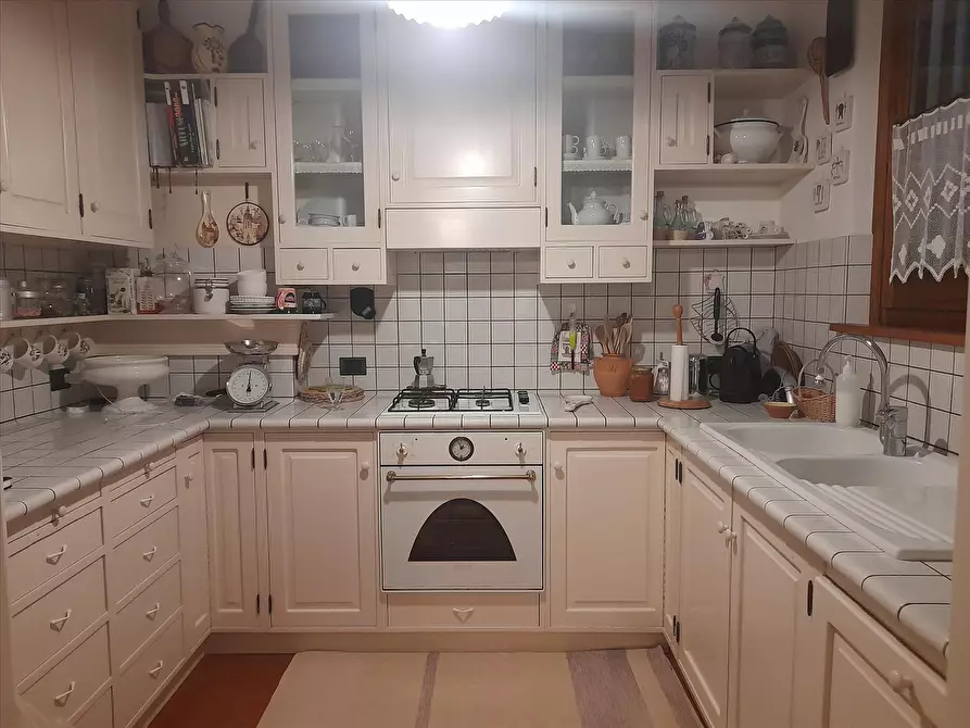 Immagine 4 di Appartamento in vendita  a Panicale