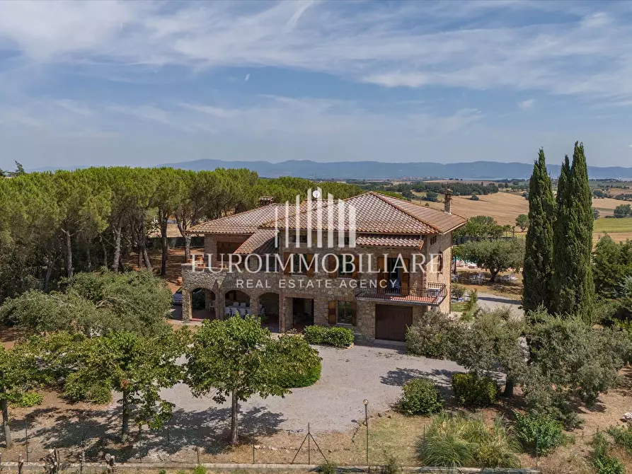 Immagine 4 di Rustico / casale in vendita  in Indirizzo non valido. a Castiglione Del Lago