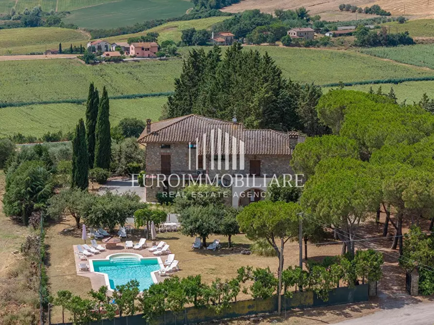 Immagine 9 di Rustico / casale in vendita  in Indirizzo non valido. a Castiglione Del Lago