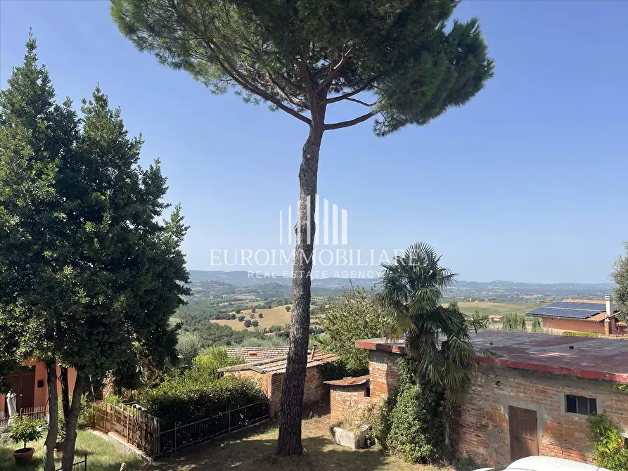 Immagine 8 di Porzione di casa in vendita  in Località I Poggi, 7 a Castiglione Del Lago