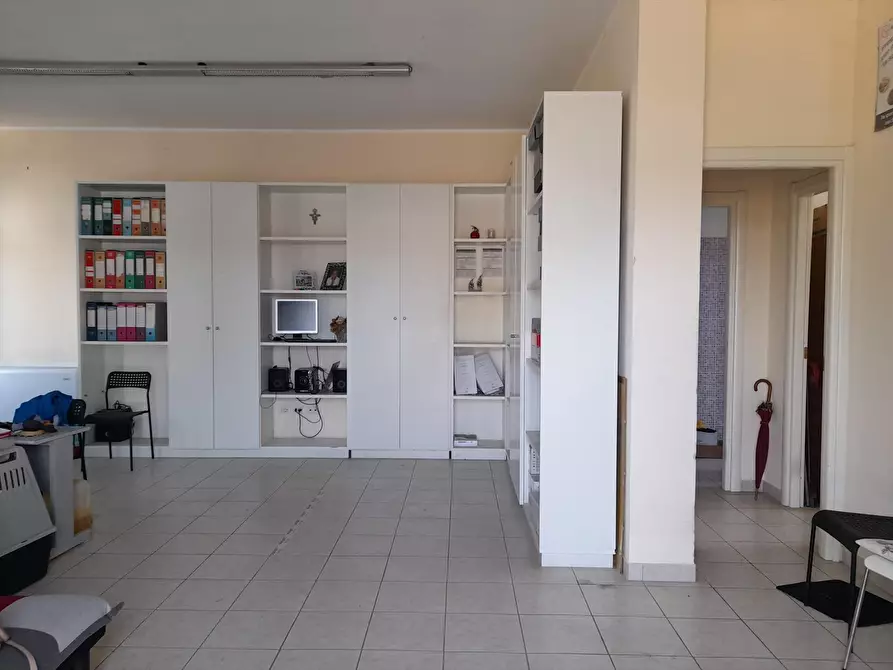 Immagine 10 di Casa indipendente in vendita  a Castiglione Del Lago