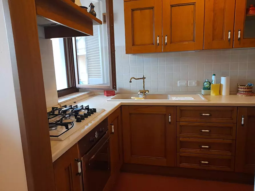 Immagine 10 di Appartamento in vendita  in V.le Guglielmo Marconi, 22 a Panicale