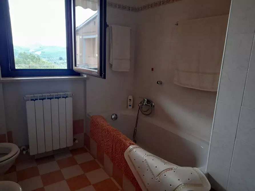 Immagine 6 di Appartamento in vendita  in V.le Guglielmo Marconi, 22 a Panicale