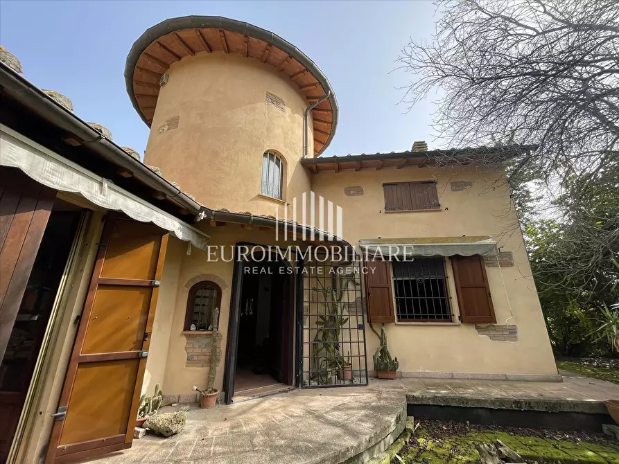 Immagine 9 di Villa in vendita  in Bv.Panicale Scalo a Castiglione Del Lago