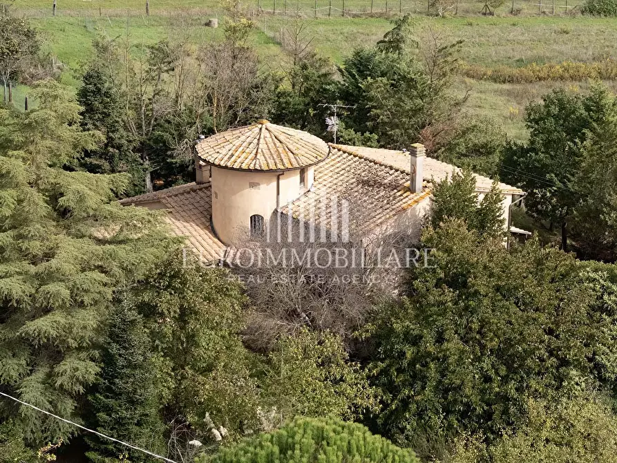 Immagine 6 di Villa in vendita  in Bv.Panicale Scalo a Castiglione Del Lago