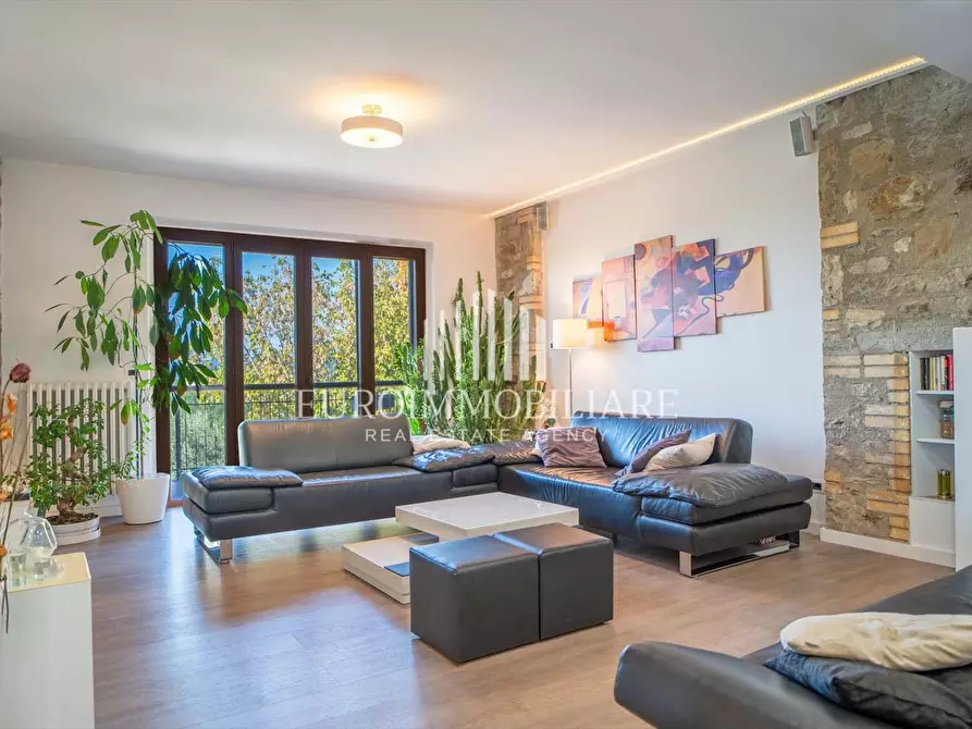 Immagine 7 di Villa in vendita  in Località Cerqua Sasso, 51 a Passignano Sul Trasimeno