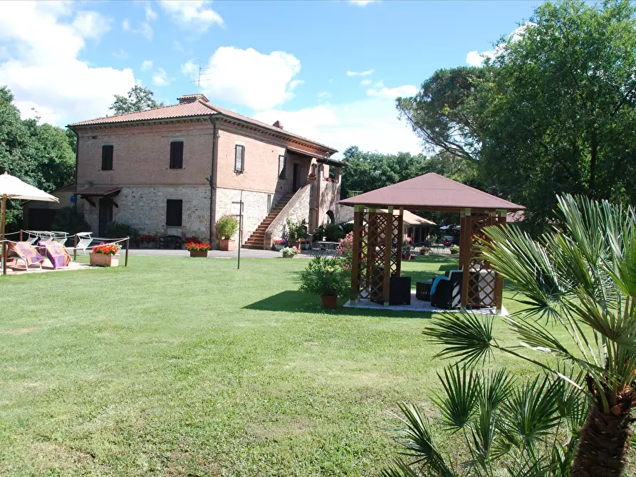 Immagine 2 di Rustico / casale in vendita  in S.S.454 a Castiglione Del Lago