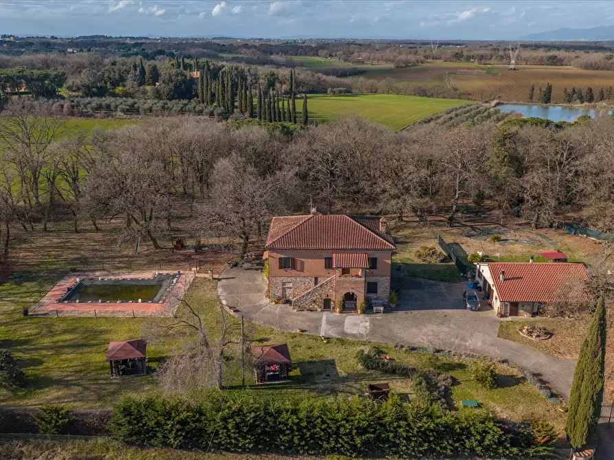 Immagine 5 di Rustico / casale in vendita  in S.S.454 a Castiglione Del Lago