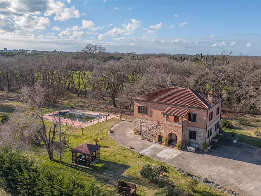 Immagine 1 di Rustico / casale in vendita  in S.S.454 a Castiglione Del Lago