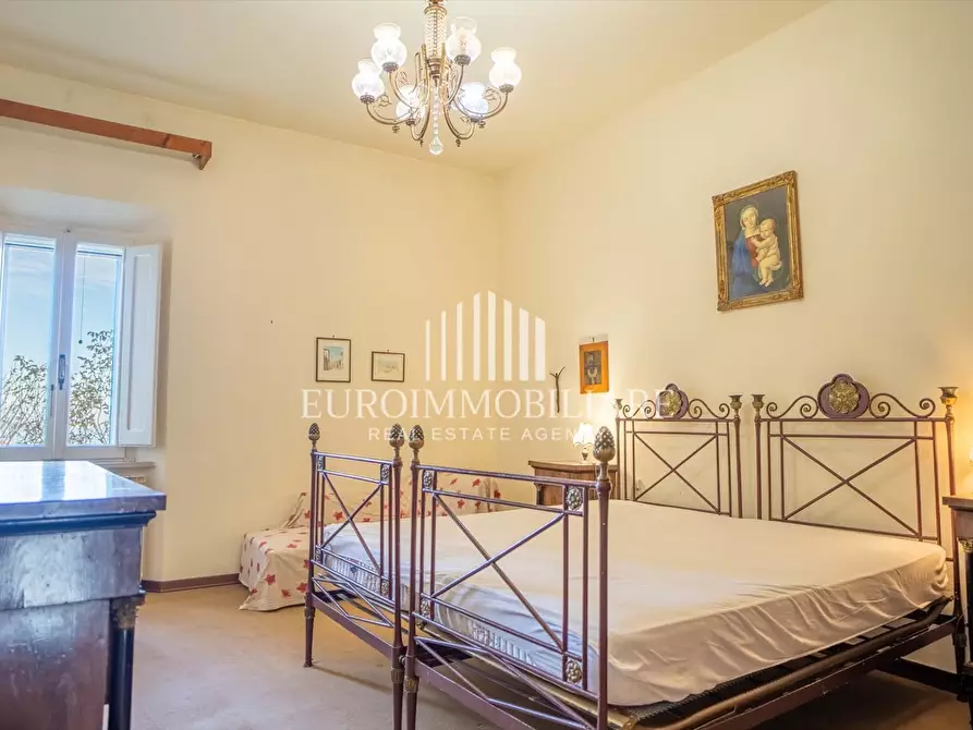 Immagine 10 di Appartamento in vendita  in Piazza Giuseppe Mazzini, 5 a Castiglione Del Lago