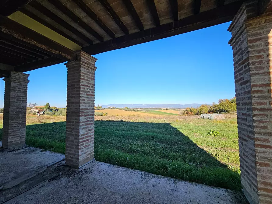 Immagine 6 di Rustico / casale in vendita  in Viale Milano, 70A a Castiglione Del Lago