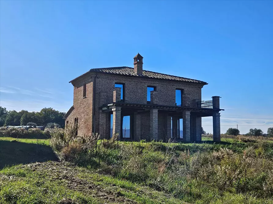 Immagine 7 di Rustico / casale in vendita  in Viale Milano, 70A a Castiglione Del Lago