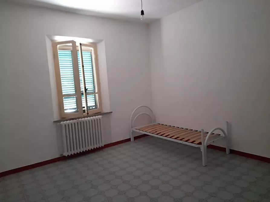 Immagine 8 di Porzione di casa in vendita  in Via della Vittoria, 21 a Castiglione Del Lago