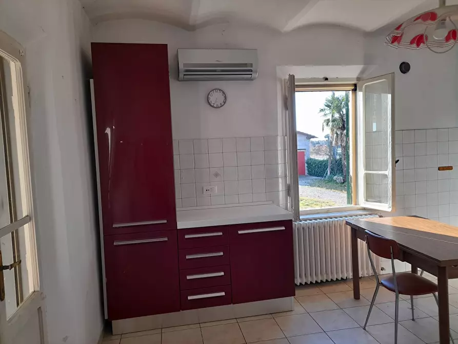 Immagine 10 di Porzione di casa in vendita  in Via della Vittoria, 21 a Castiglione Del Lago