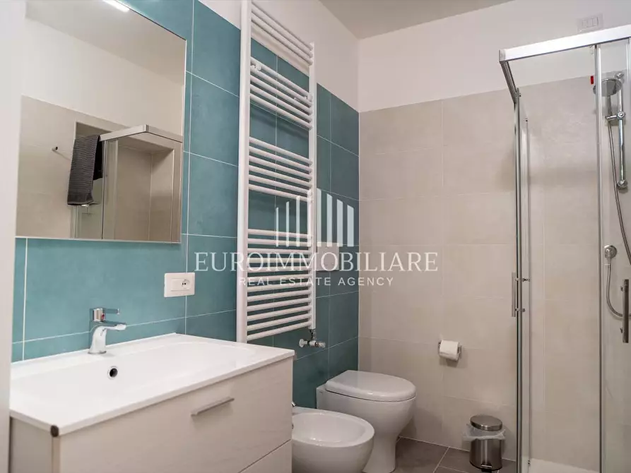 Immagine 5 di Appartamento in vendita  in Via Roma, 202 a Castiglione Del Lago