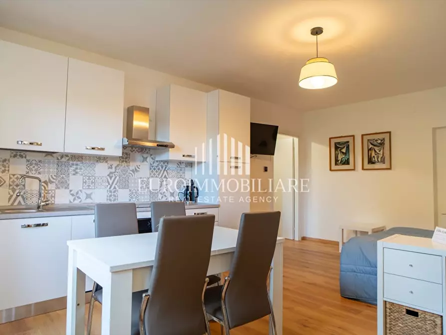 Immagine 4 di Appartamento in vendita  in Via Roma, 202 a Castiglione Del Lago