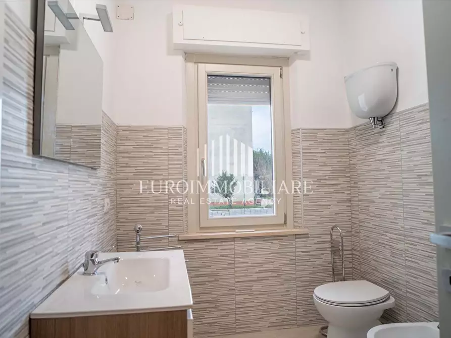 Immagine 10 di Villa in vendita  in Via della Liberta', 7 a Castiglione Del Lago