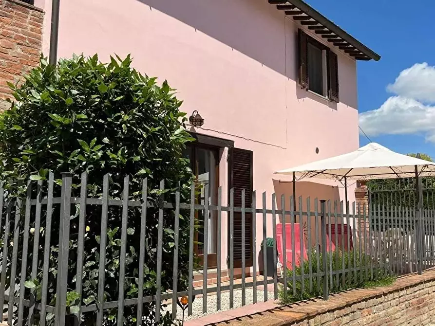 Immagine 3 di Casa indipendente in vendita  in Località Nardelli, 7 a Castiglione Del Lago