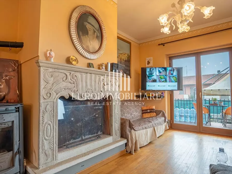 Immagine 9 di Villa in vendita  in Località Chiani, 120 a Arezzo