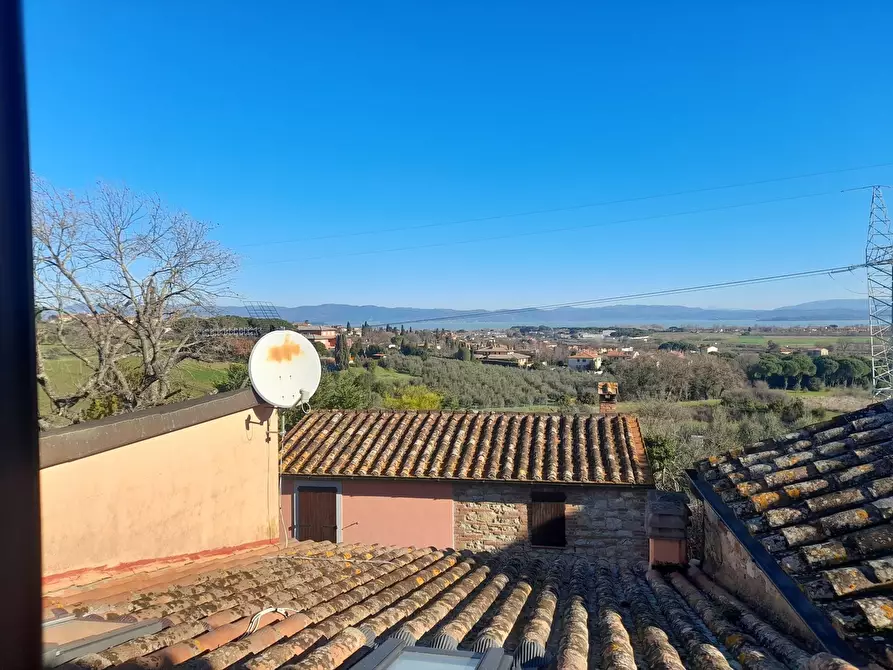 Immagine 7 di Porzione di casa in vendita  in Via del Giglio, 22 a Castiglione Del Lago