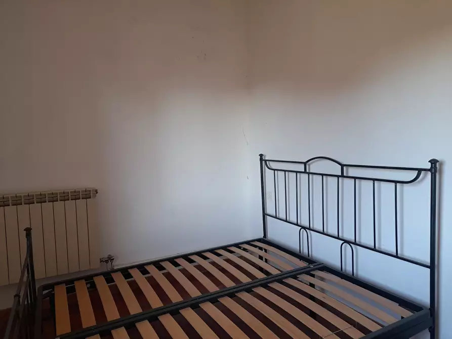 Immagine 10 di Porzione di casa in vendita  in Via del Giglio, 22 a Castiglione Del Lago