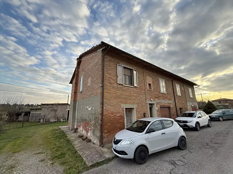 Immagine 3 di Porzione di casa in vendita  in Via delle Vecchie Mura, 38 a Montepulciano