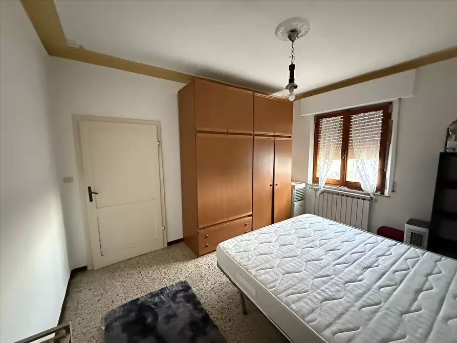 Immagine 8 di Porzione di casa in vendita  in Via delle Vecchie Mura, 38 a Montepulciano